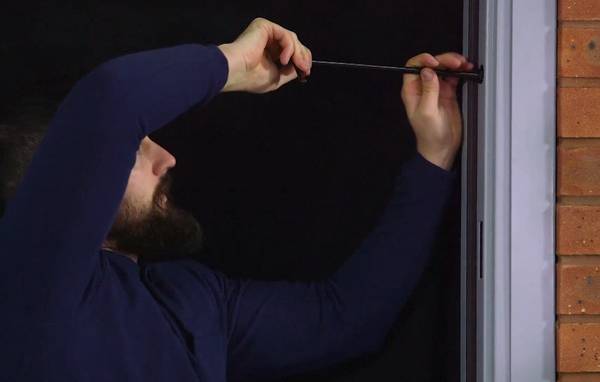 Закрепить короб Закрепить короб