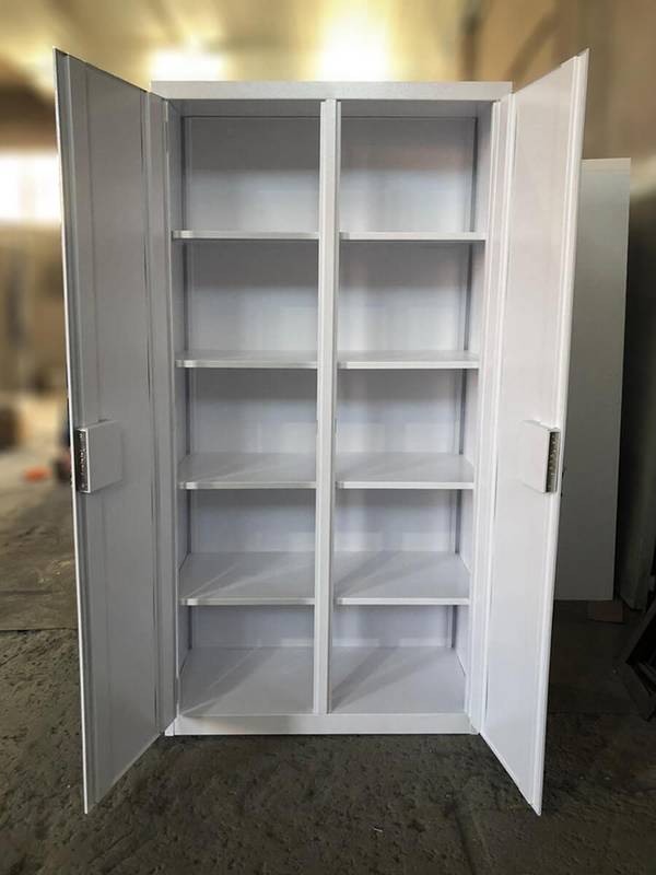 Полки шкафа Полки шкафа