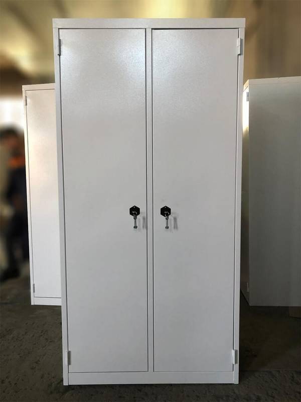 Двустворчатый архивный шкаф Двустворчатый архивный шкаф