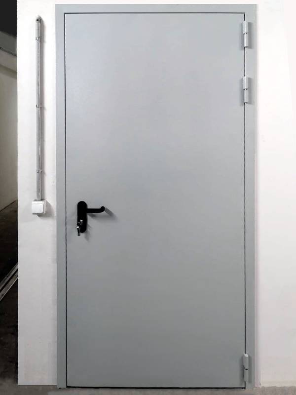 Огнестойкая дверь для жилого дома (ул. Лазаревская, 3) Огнестойкая дверь для жилого дома (ул. Лазаревская, 3)