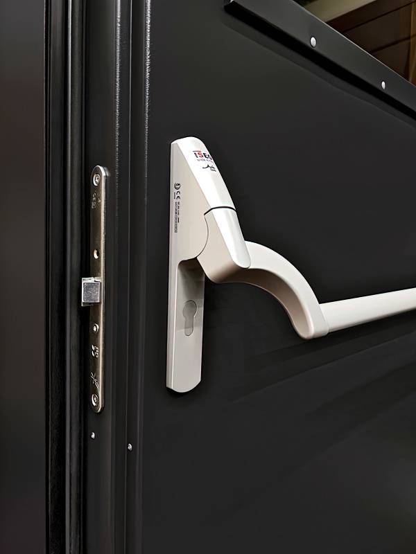 Ручка антипаника пуш-бар Ручка антипаника пуш-бар