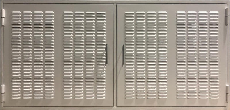 Внешняя сторона Люк технический двупольный с вентиляцией