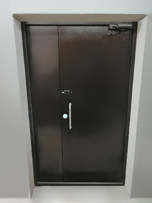 Дверь с кодовым замком, фото изнутри Дверь с кодовым замком, фото изнутри