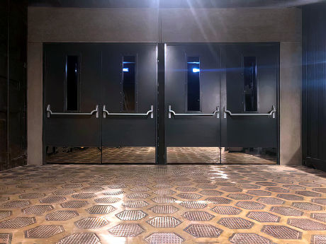 Двери Антипаника для спортивного центра Двери Антипаника для спортивного центра