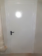 Однопольная дверь, вид изнутри Однопольная дверь, вид изнутри